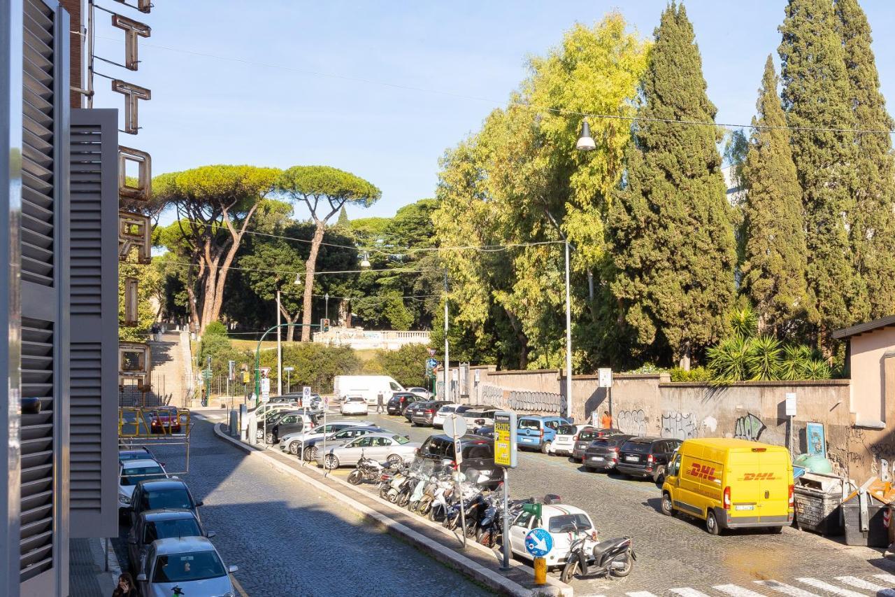 Colosseum Holidays - San Giovanni In Laterano Rome Exterior photo